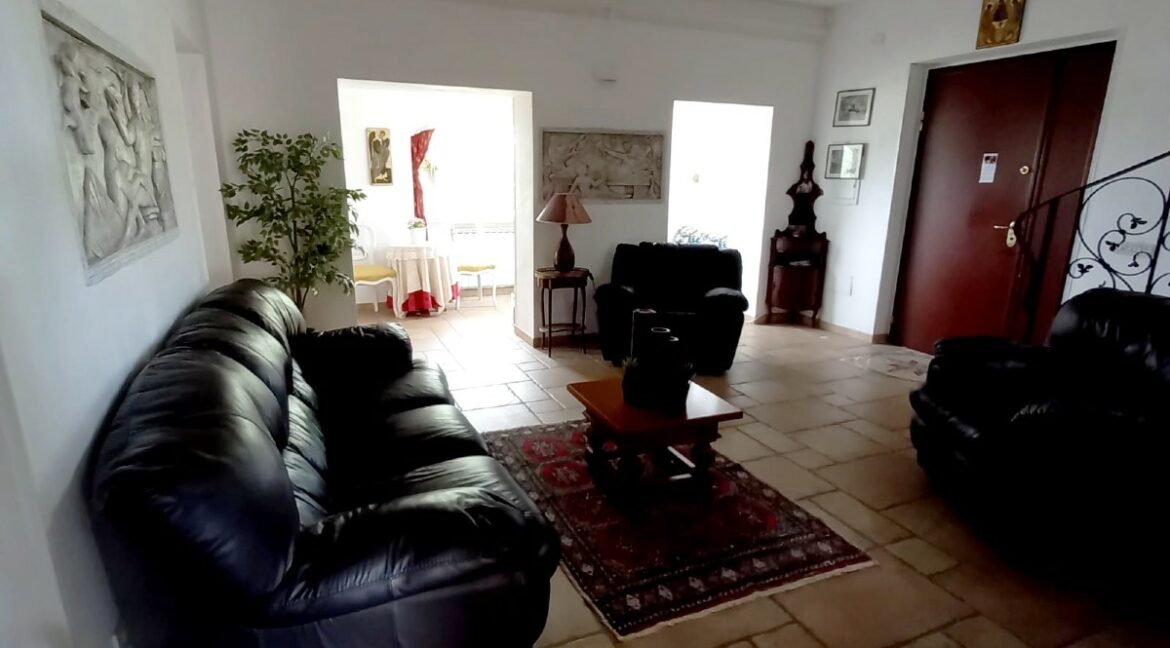 SALA (38)