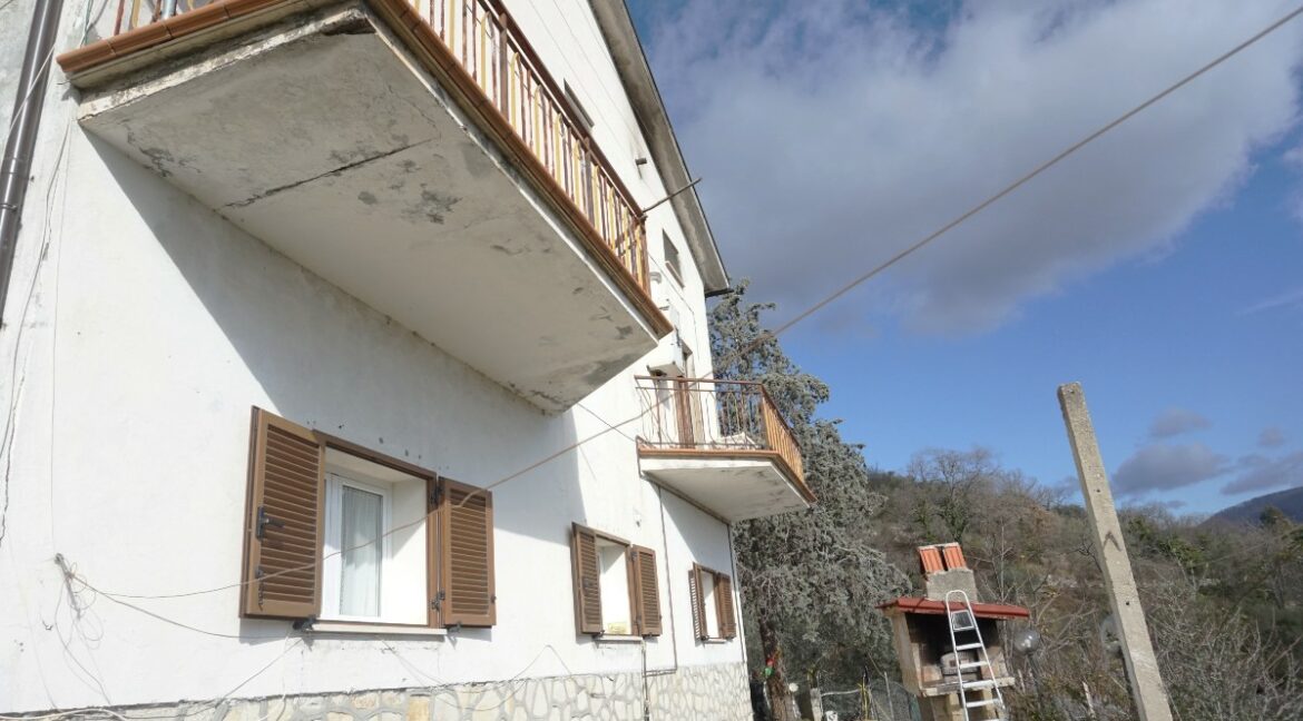 esterno (84)