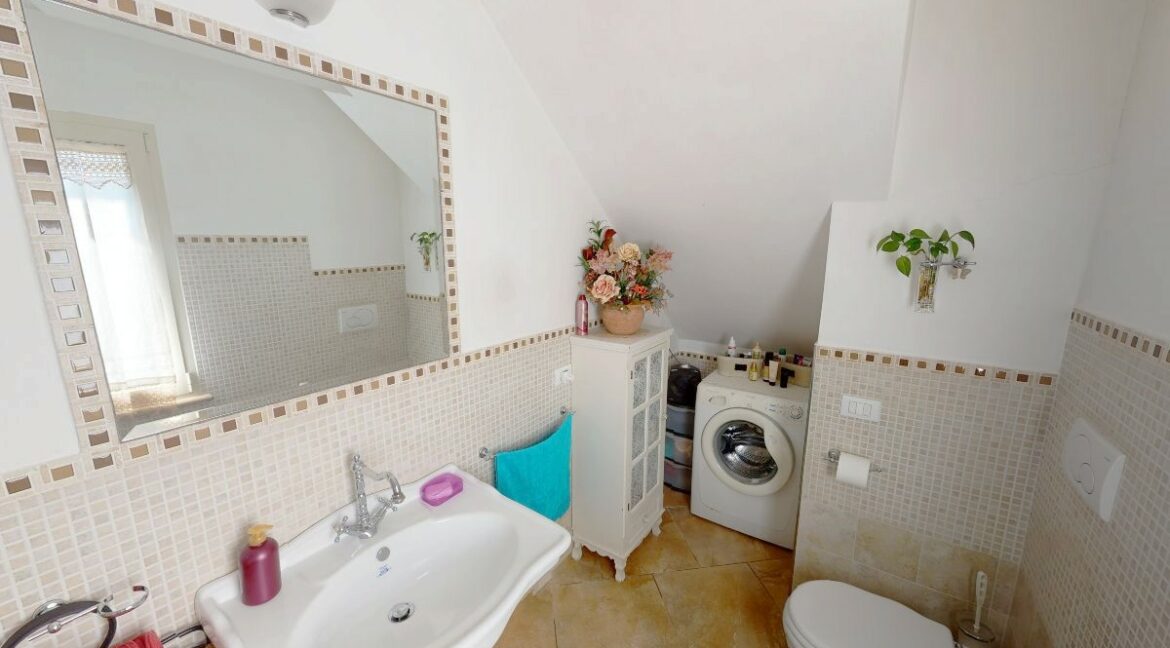 bagno piano terra (2)