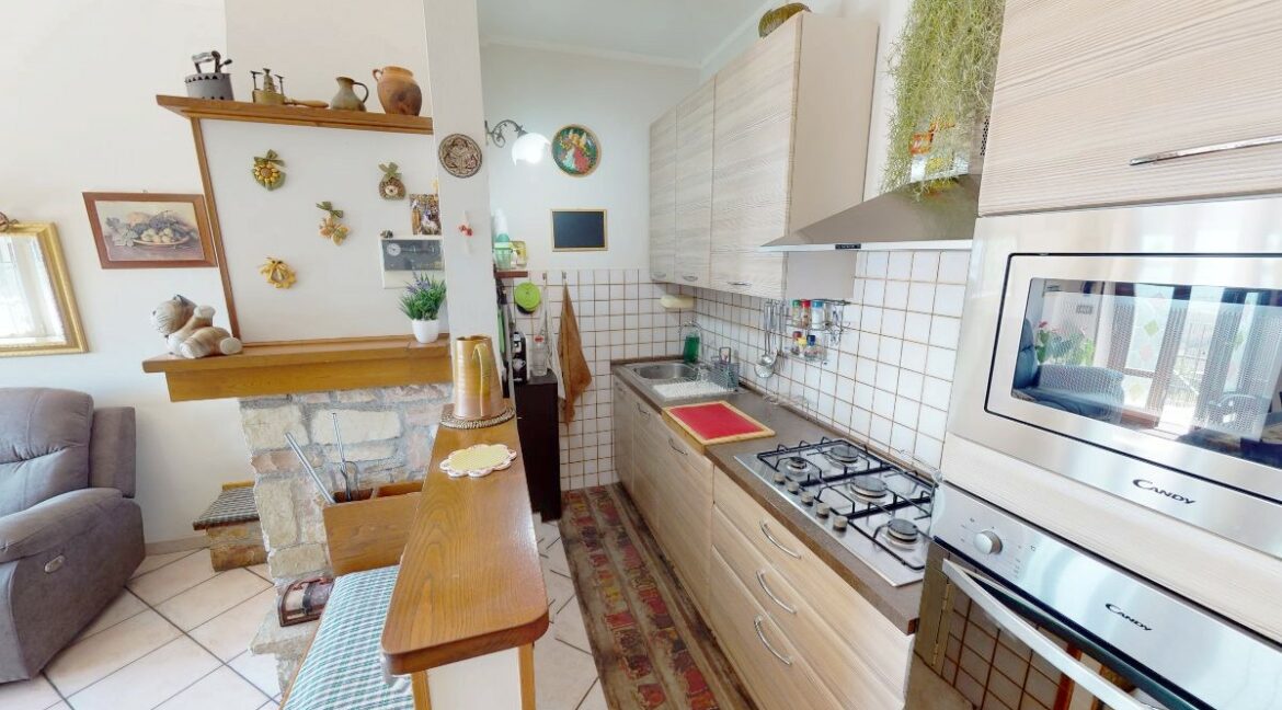 cucina piano terra(2) (1)