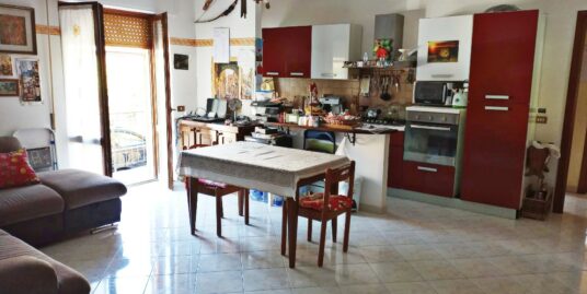 Rieti-Madonna del Cuore : Appartamento doppio con giardino e locale magazzino (Rif.2441)