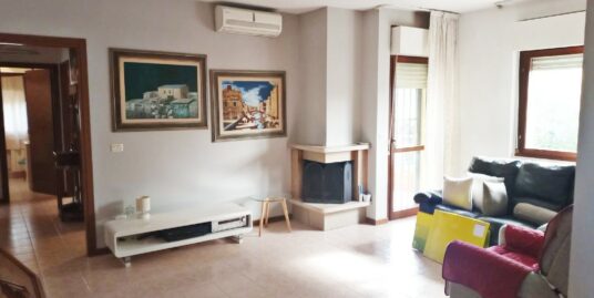 Rieti-Campoloniano:Appartamento con tre camere e ampio giardino esclusivo(Rif. 2551)