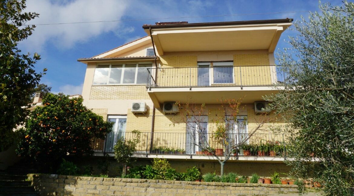 esterno 01 (1)