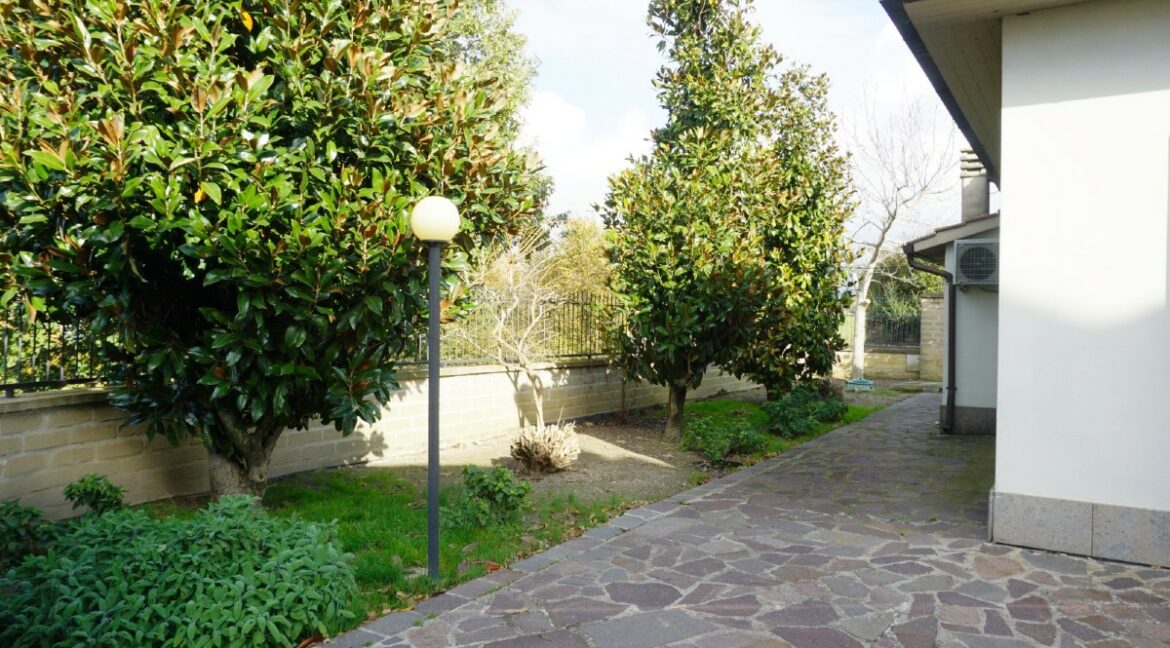 giardino 06 (1)