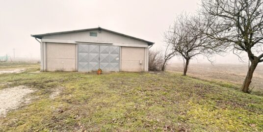 Magazzino in zona Piana Reatina (Rif.2655)