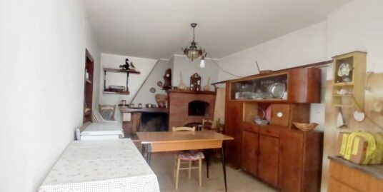RIETI-SAN MARTINO  Cielo/Terra di 80 mq circa (Rif.2723)