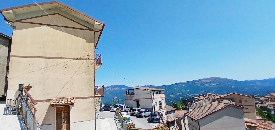 03 (10)