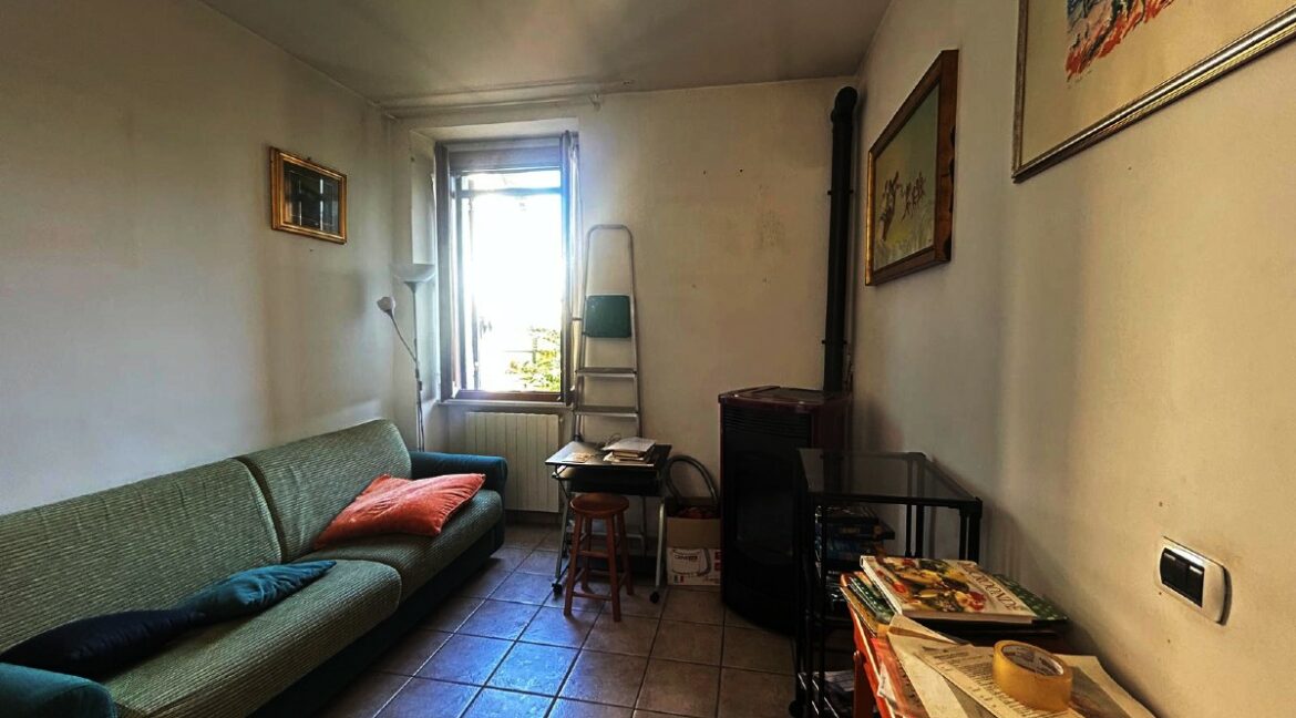 01 (20)