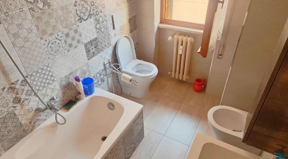 BAGNO 01 (2)