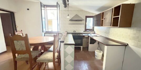 RIETI-CENTRO STORICO Appartamento al secondo piano di 55 mq circa (Rif.2778)