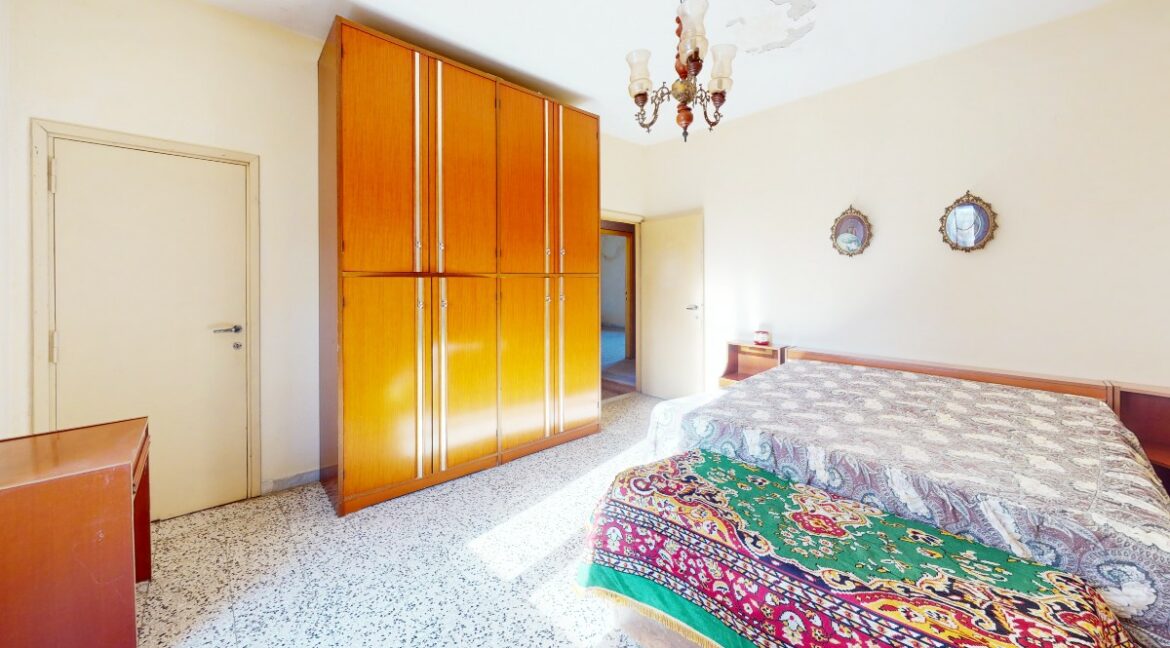 CAMERA 01 P.SUPERIORE