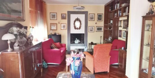 Antrodoco: appartamento su due livelli con doppio ingresso indipendente. (Rif.2790)