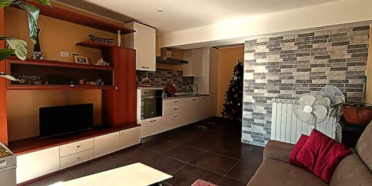 Rieti-Cantalice: Bifamiliare ristrutturata con corte esclusiva e magazzino (Rif. 2810)