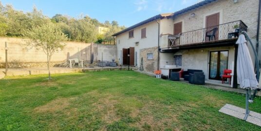 RIETI-SANTA RUFINA Villa indipendente con vista panoramica (Rif.2835)