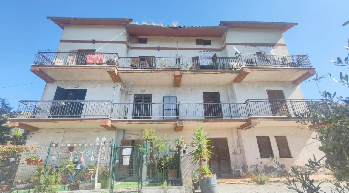 ESTERNO 03 (18)
